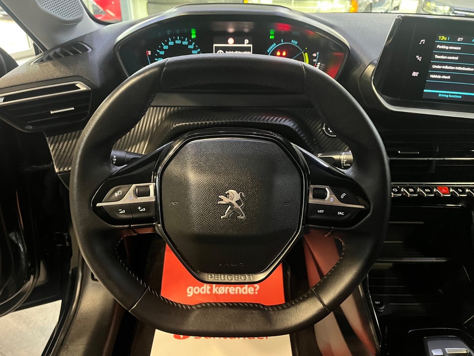 Peugeot e-208 50 Style 5d