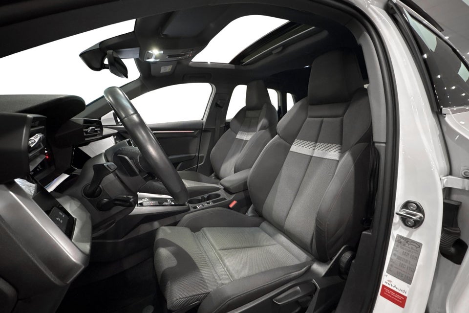 Audi A3 40 TFSi e Prestige Sportback S-tr. 5d