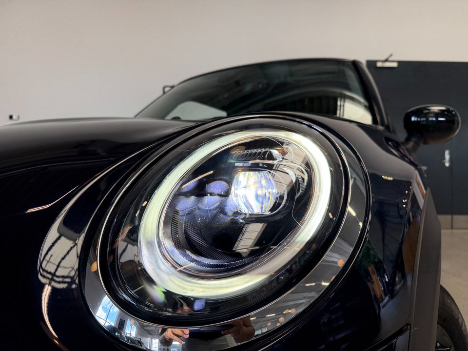 MINI Cooper SE Classic Trim 3d