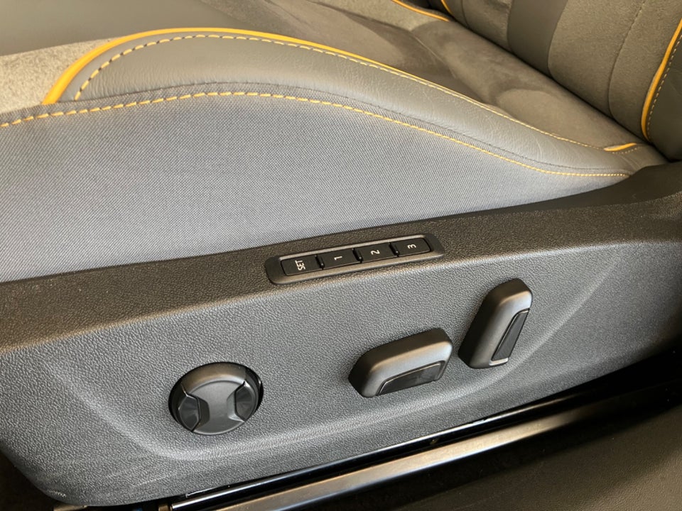 Skoda Enyaq 80 iV Lounge 5d