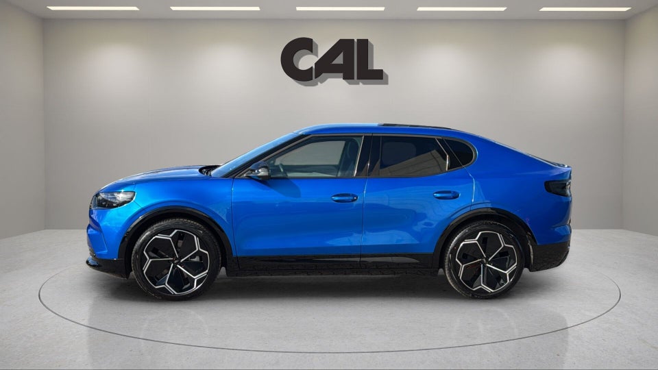 Ford Capri 79 Premium Extended Range AWD 5d
