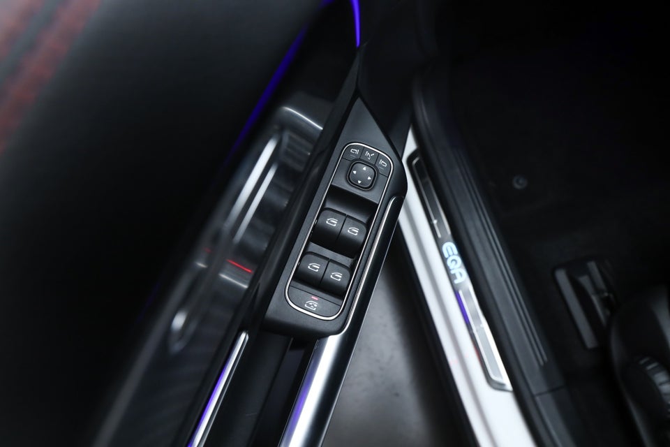 Mercedes EQA250+ AMG Advance 5d