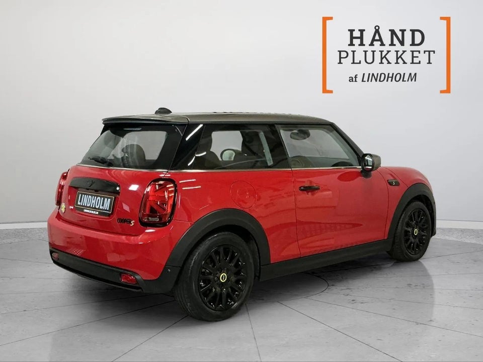 MINI Cooper SE Experience 3d