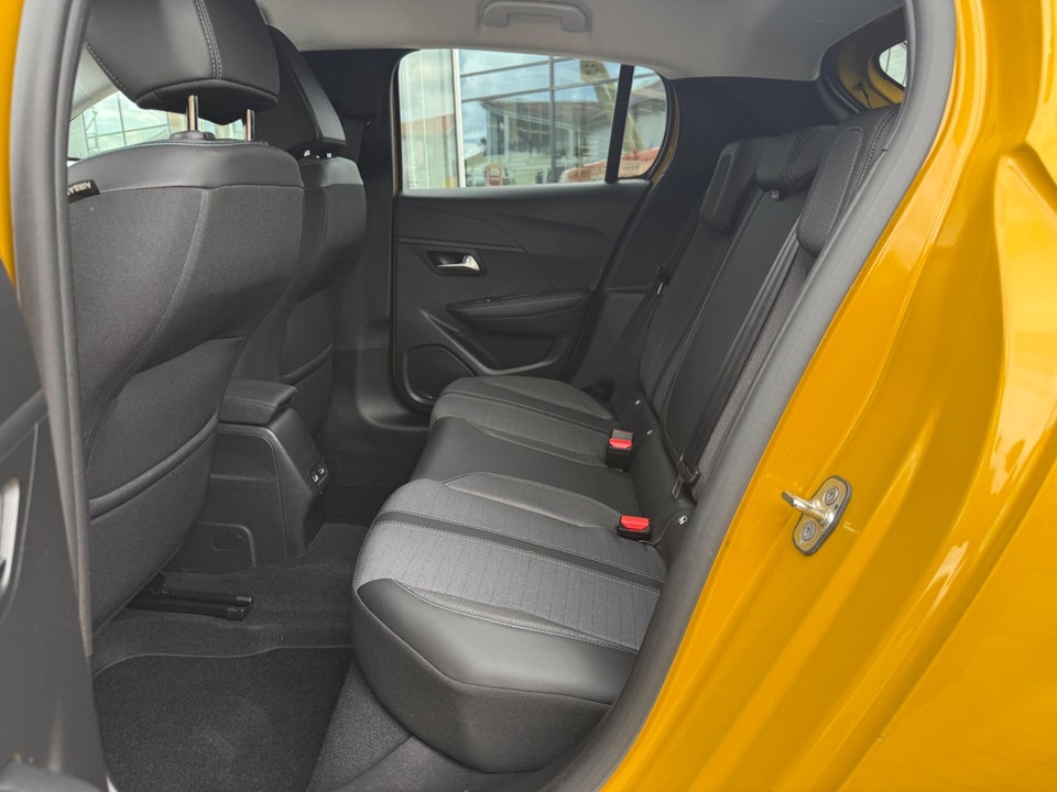 Peugeot 208 1,2 PureTech 100 Allure 5d