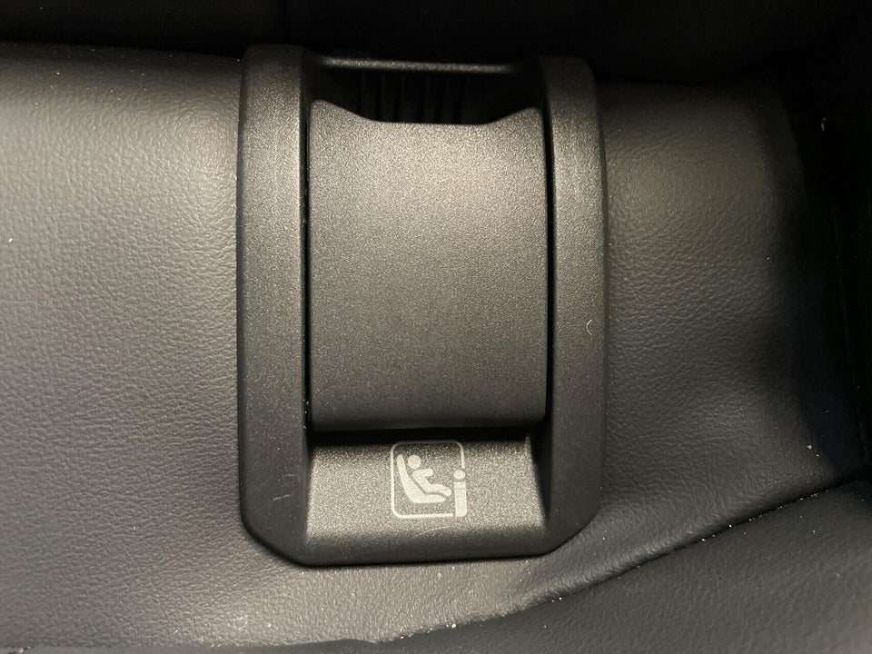 Ford Capri 77 Premium Extended Range 5d