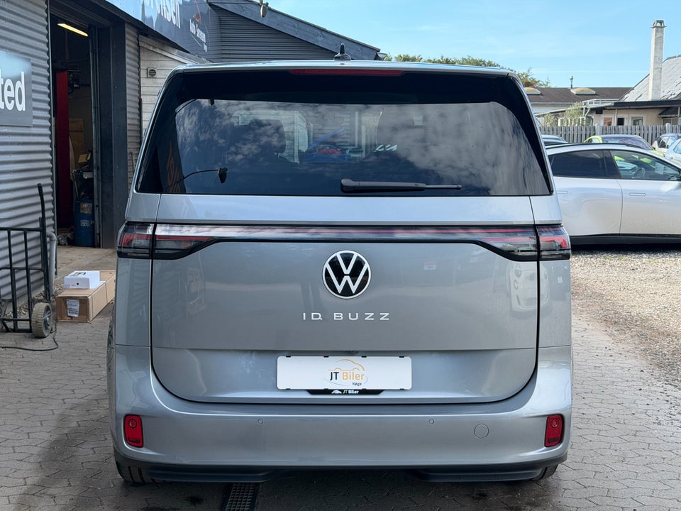 VW ID. Buzz 79 Pro 6prs SWB 5d