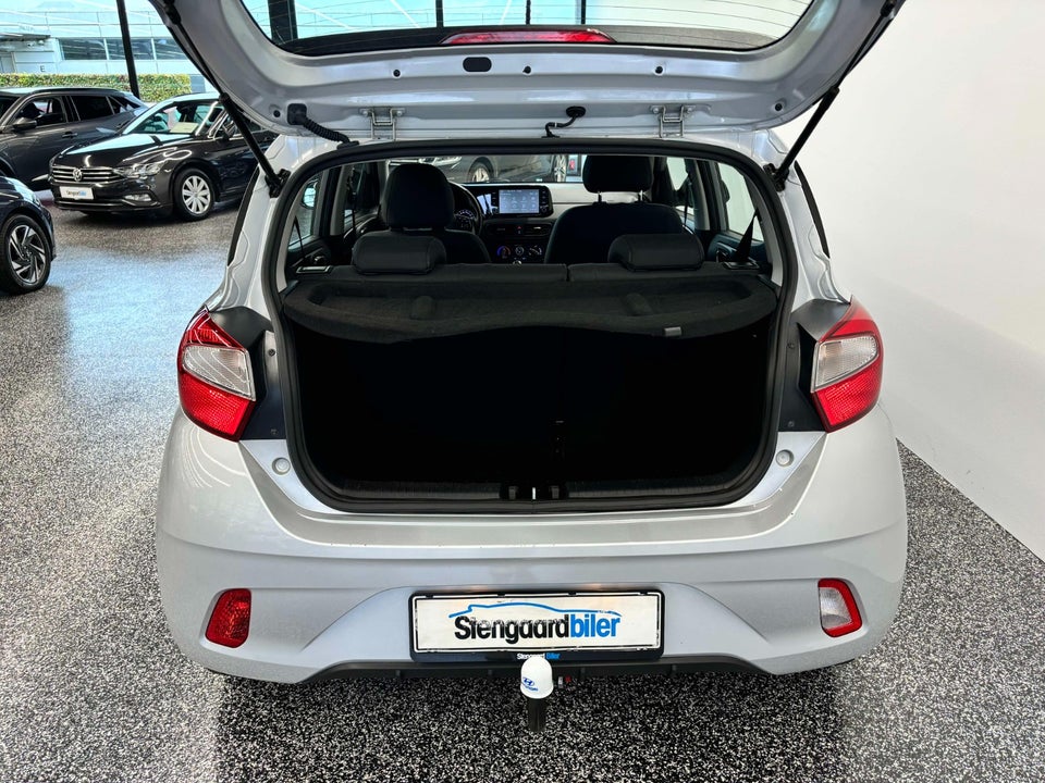 Hyundai i10 1,0 MPi Essential 5d