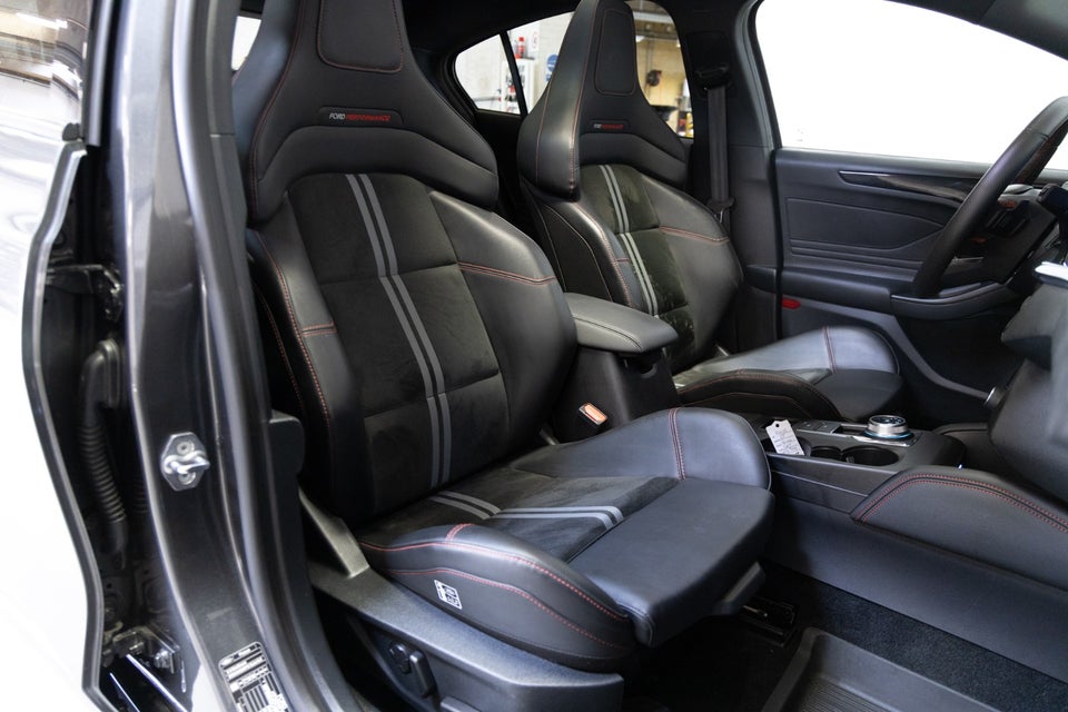 Ford Focus 2,3 EcoBoost ST-X aut. 5d