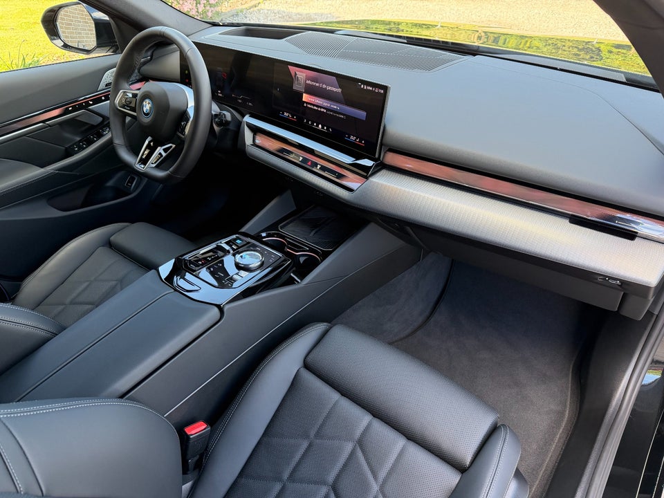 BMW i5 eDrive40 Touring Supercharged 5d
