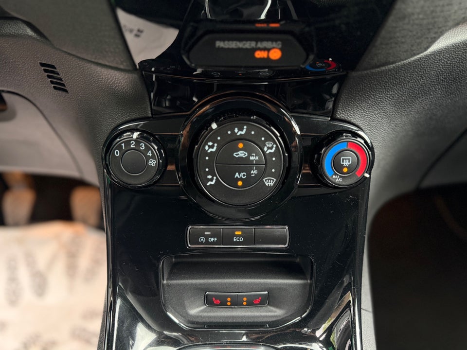 Ford Fiesta 1,0 65 Titanium 5d