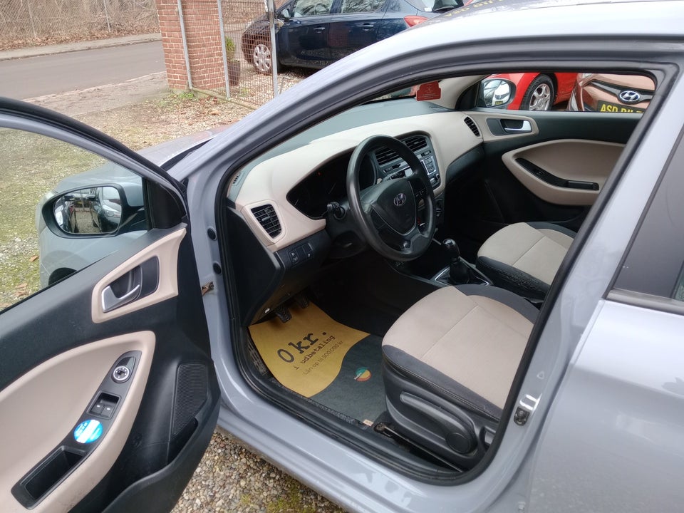 Hyundai i20 1,25 Active 5d