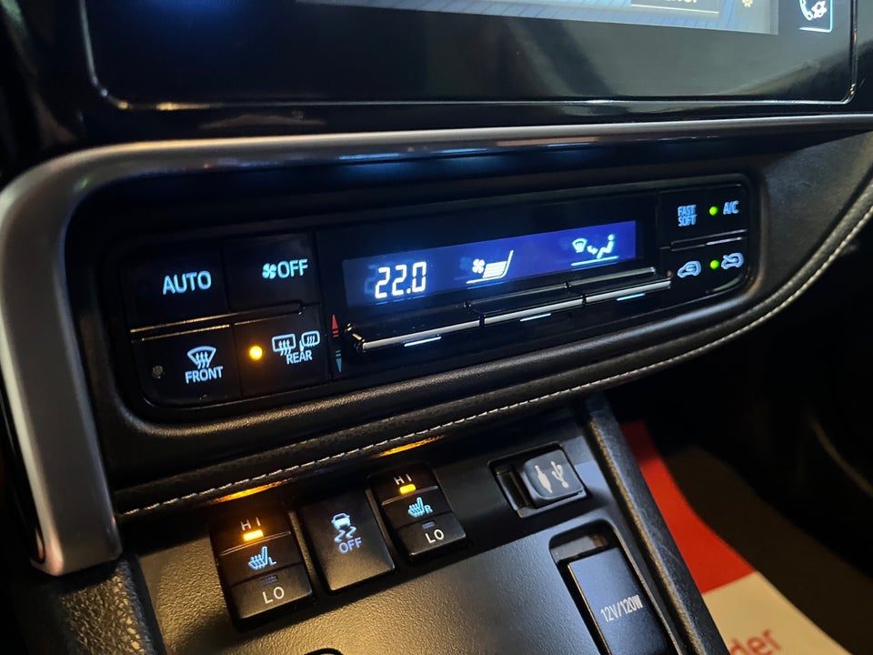 Toyota Auris 1,8 Hybrid H2 Comfort Touring Sports CVT 5d