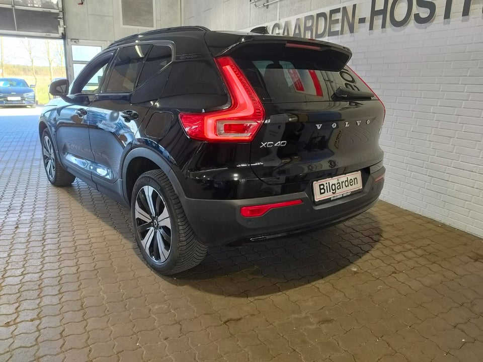 Volvo XC40 ReCharge Start 5d