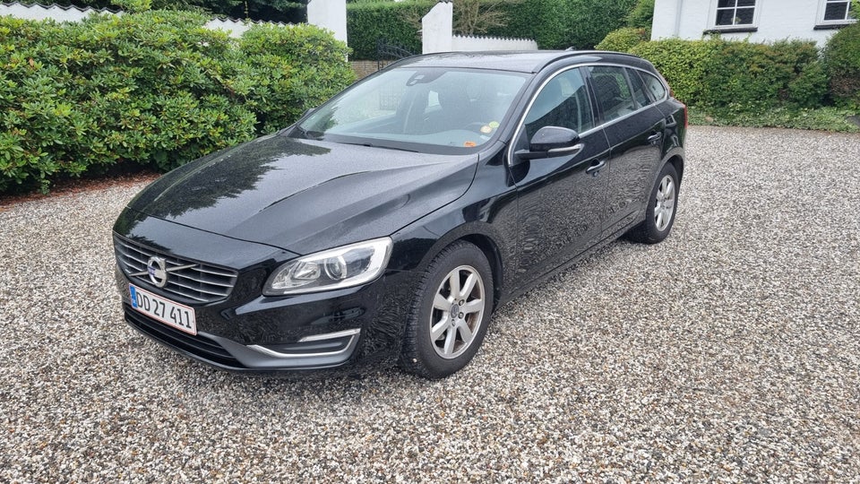 Volvo V60 2,0 D3 136 Momentum 5d