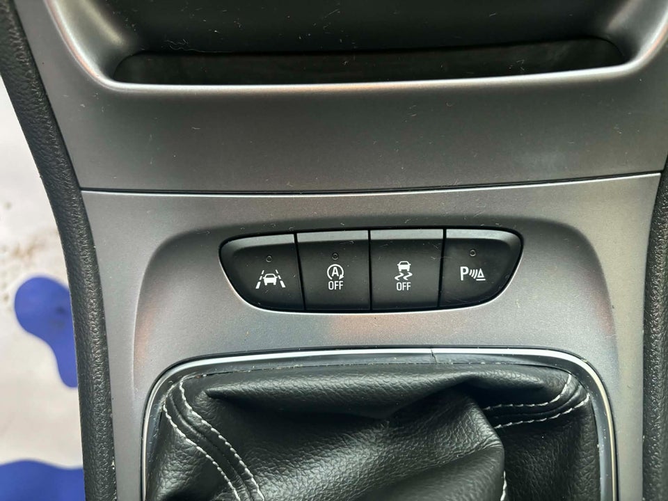 Opel Astra 1,6 CDTi 110 Enjoy 5d