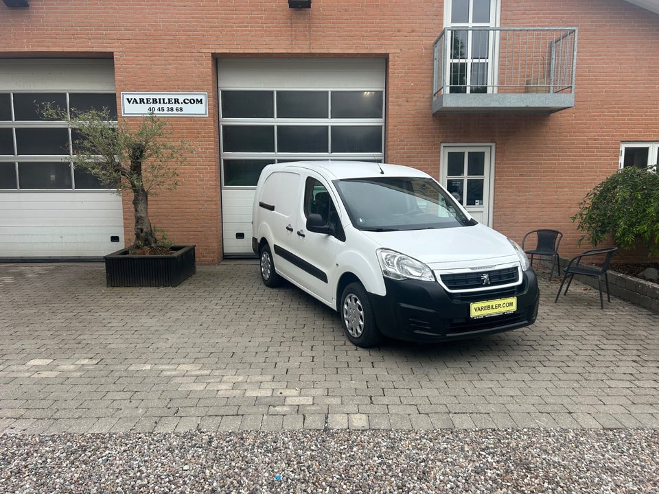 Peugeot Partner 1,6 BlueHDi 100 L2 Flex Van 5d
