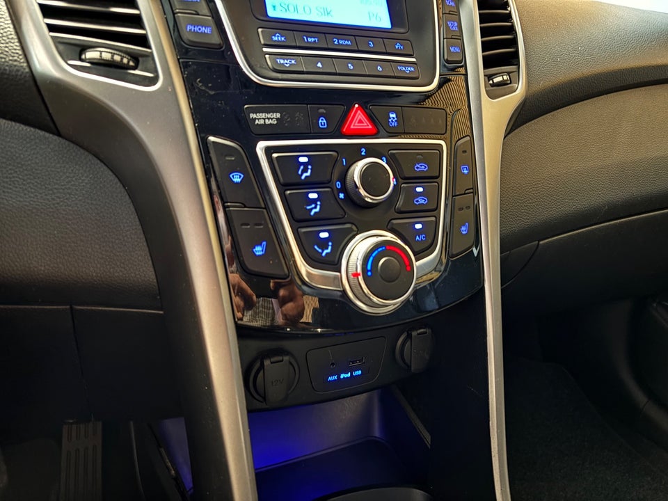 Hyundai i30 1,6 GDi Comfort Eco 3d