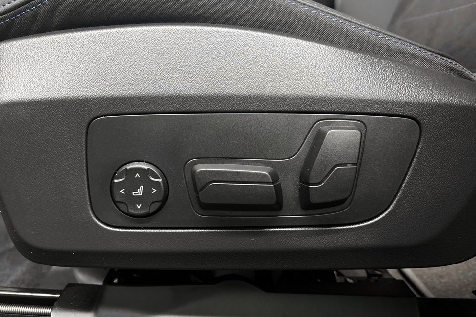 BMW iX1 eDrive20 M-Sport Pro 5d