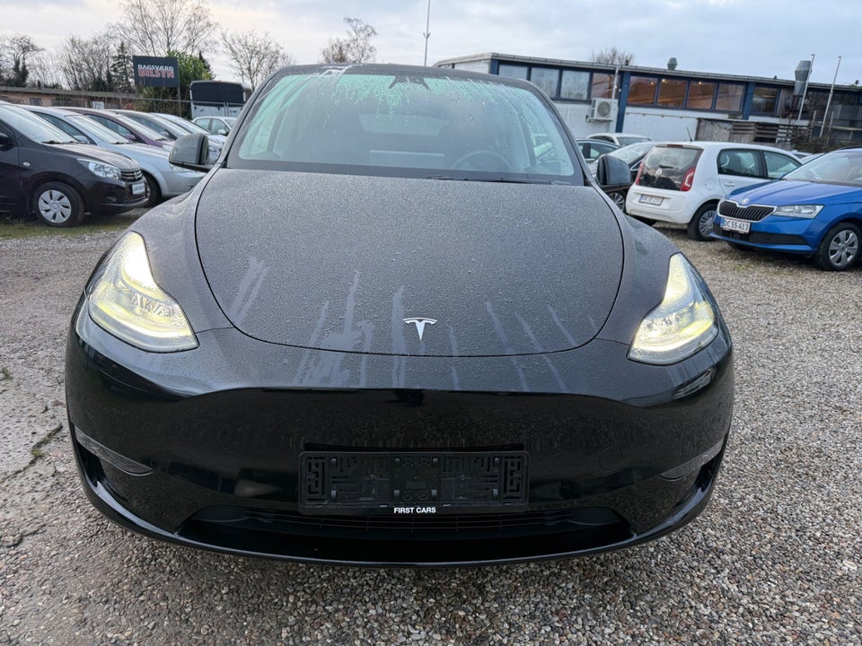 Tesla Model Y Long Range AWD 5d