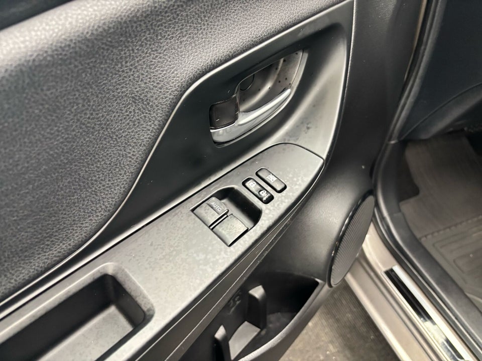 Toyota Yaris 1,5 Hybrid H2 Premium e-CVT 5d