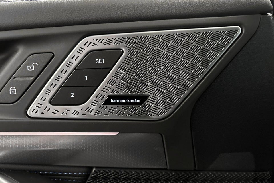 BMW iX1 xDrive30 Fully Charged 5d