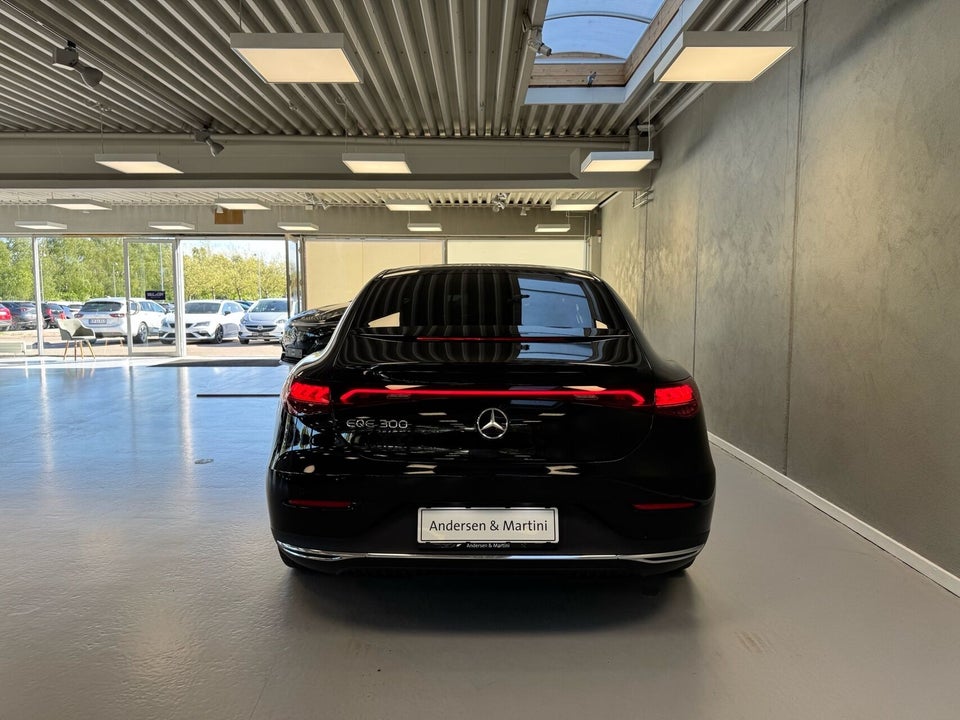 Mercedes EQE300 Electric Art 4d