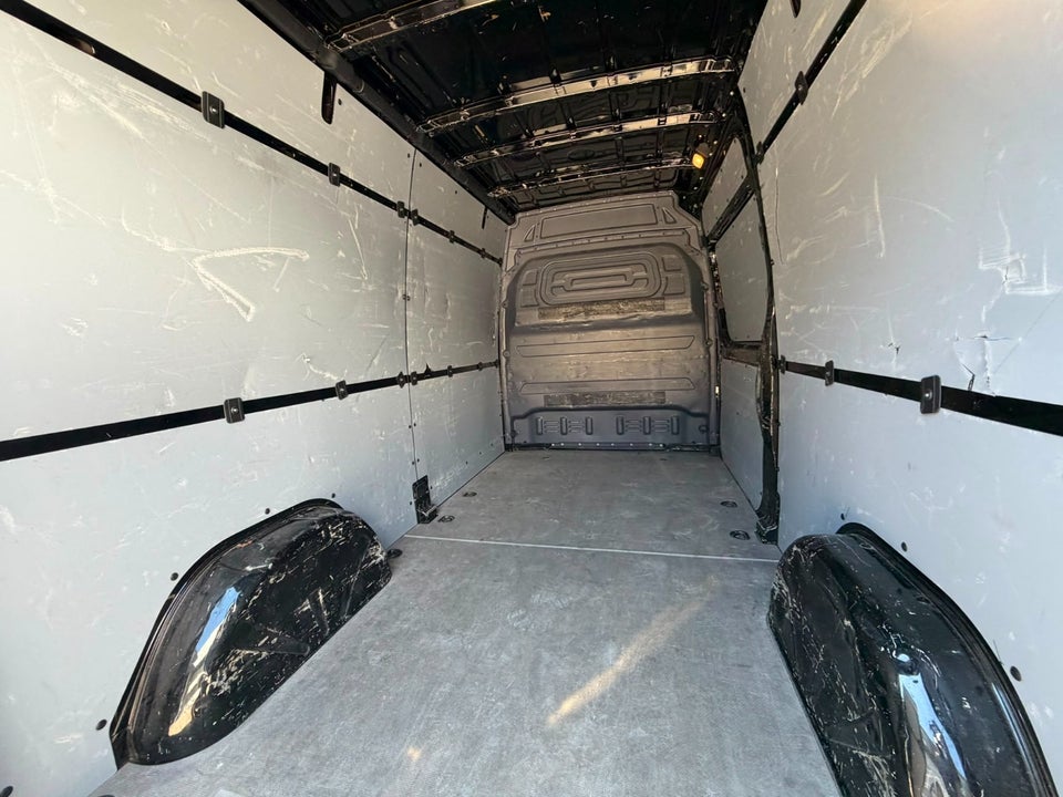 Mercedes Sprinter 214 2,2 CDi A2 Kassevogn FWD