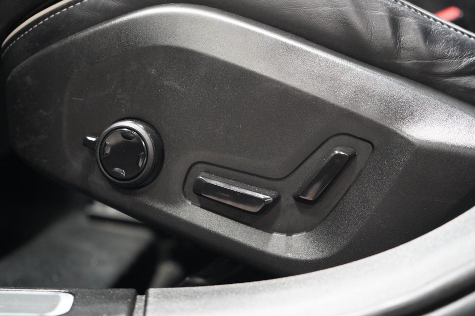 Volvo V90 2,0 T6 ReCharge R-Design aut. AWD 5d