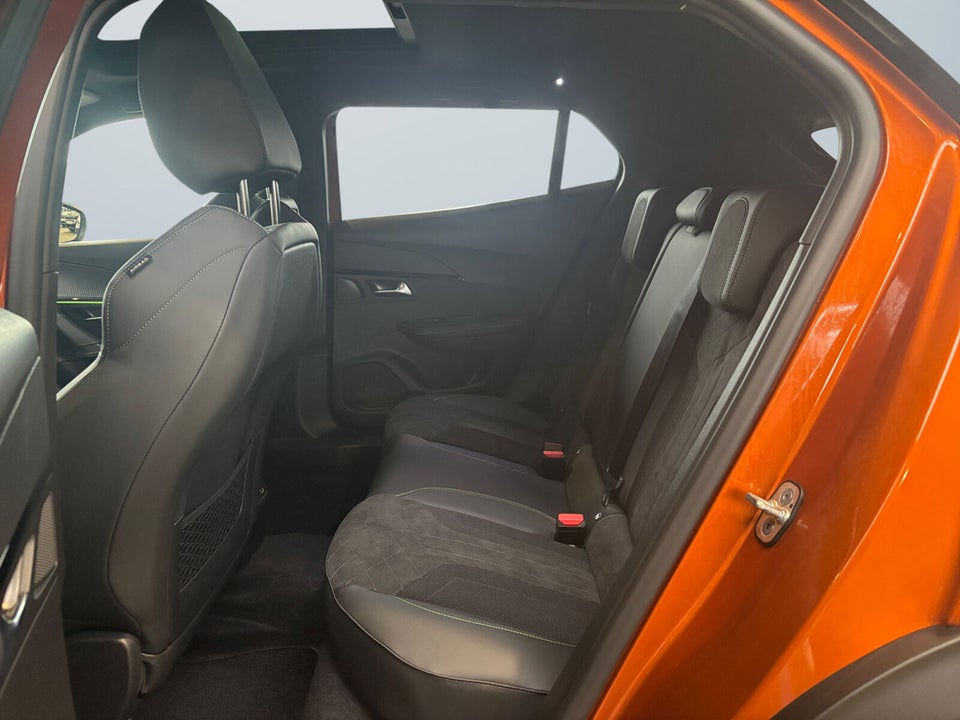 Peugeot e-2008 50 GT 5d