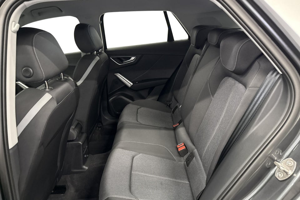 Audi Q2 35 TFSi S-line S-tr. 5d