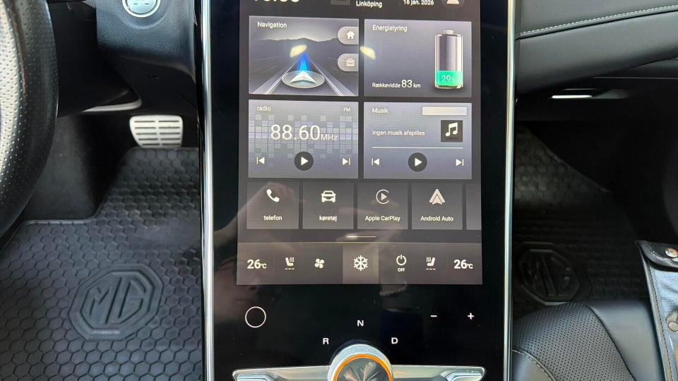 MG Marvel R Luxury 5d