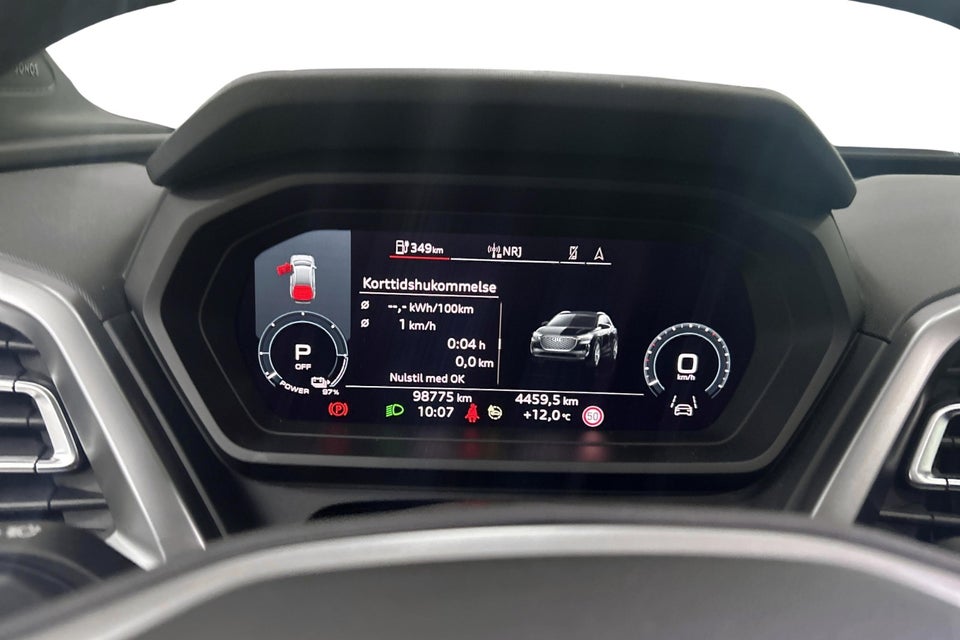 Audi Q4 e-tron 40 Attitude 5d