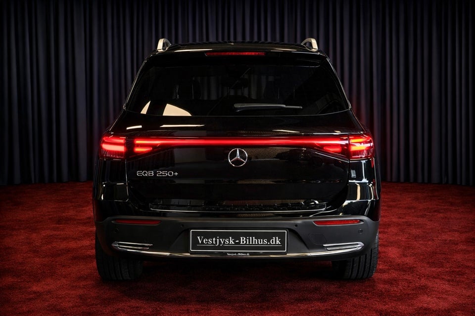 Mercedes EQB250+ Progressive 5d