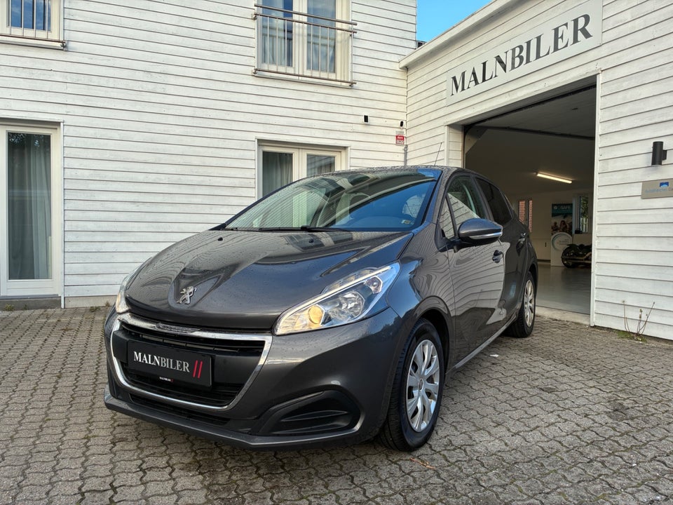 Peugeot 208 1,2 VTi 82 Strike 5d