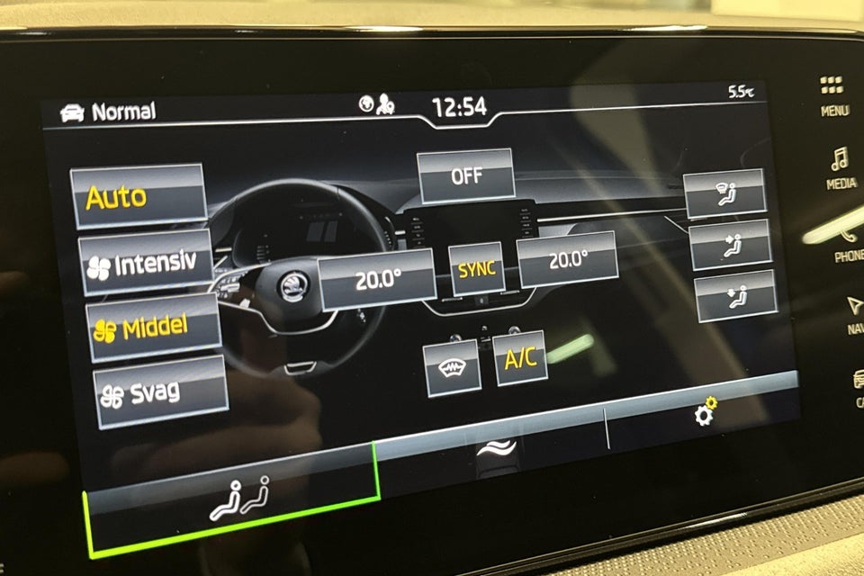 Skoda Kamiq 1,0 TSI 115 Selection DSG 5d