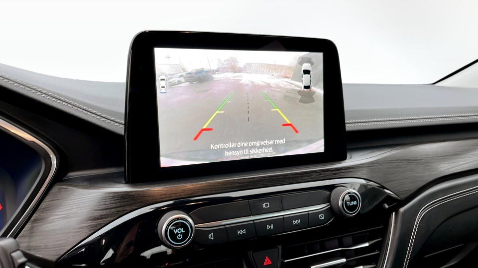 Ford Kuga 2,5 PHEV Vignale CVT 5d