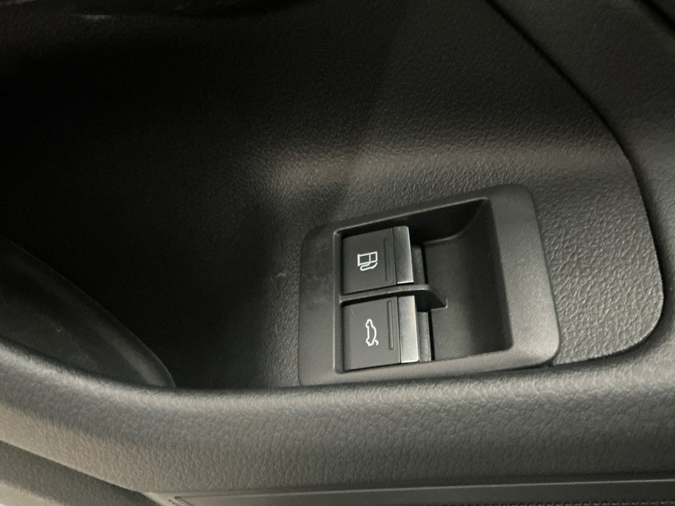 Audi A6 50 TFSi e Sport quattro S-tr. 4d