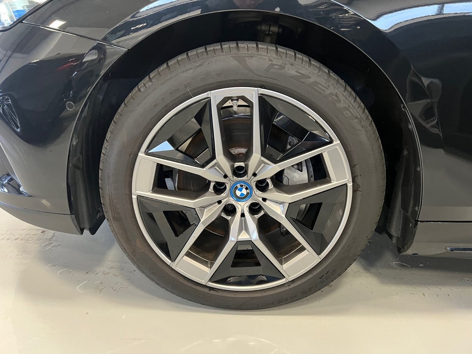 BMW i5 eDrive40 Sport Line 4d