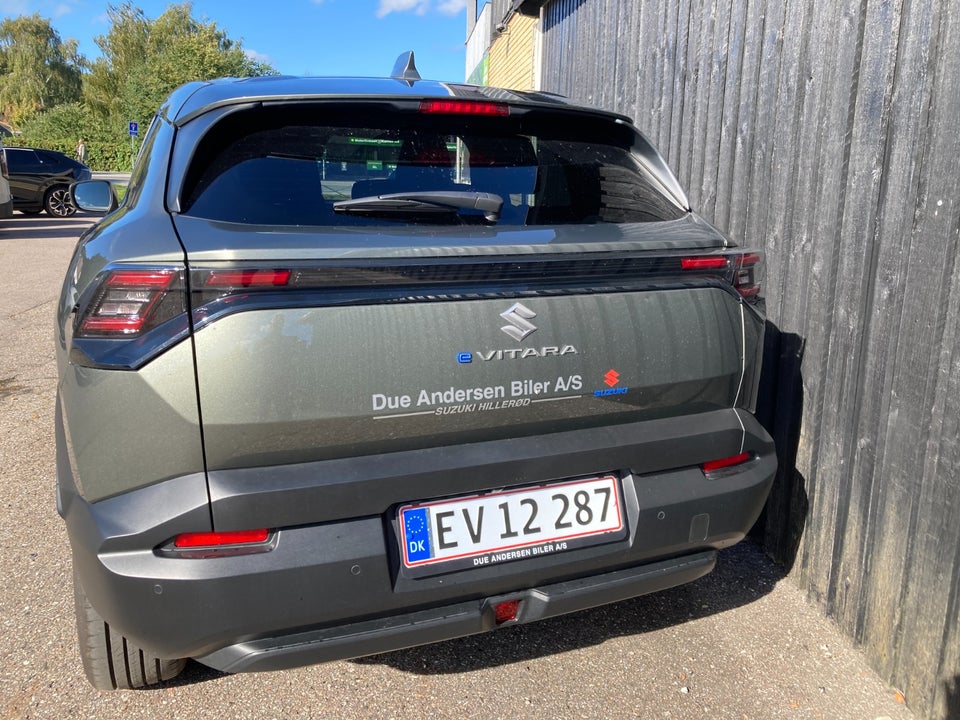 Suzuki eVitara 61 Active 5d