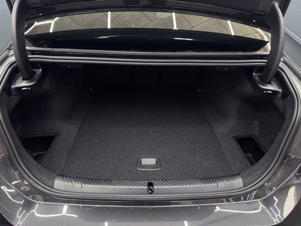 BMW i5 eDrive40 M-Sport 4d