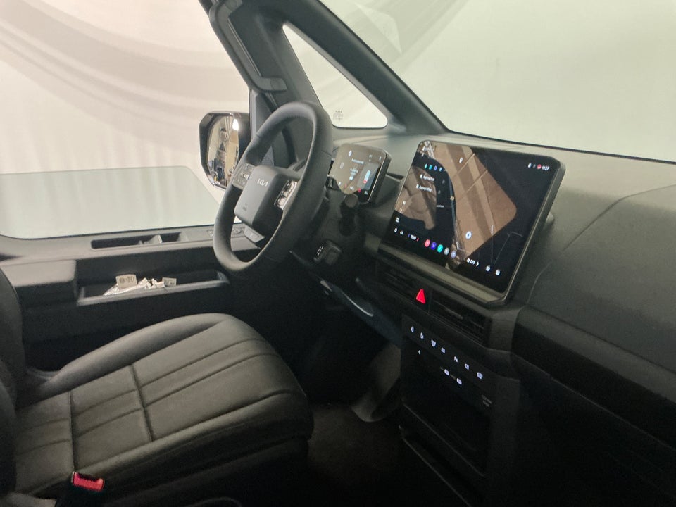 Kia PV5 71 Long Range Upgrade 5d