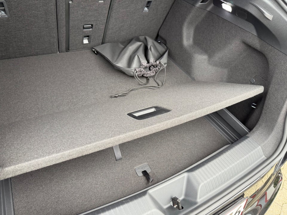 Cupra Tavascan 77 Immersive 5d