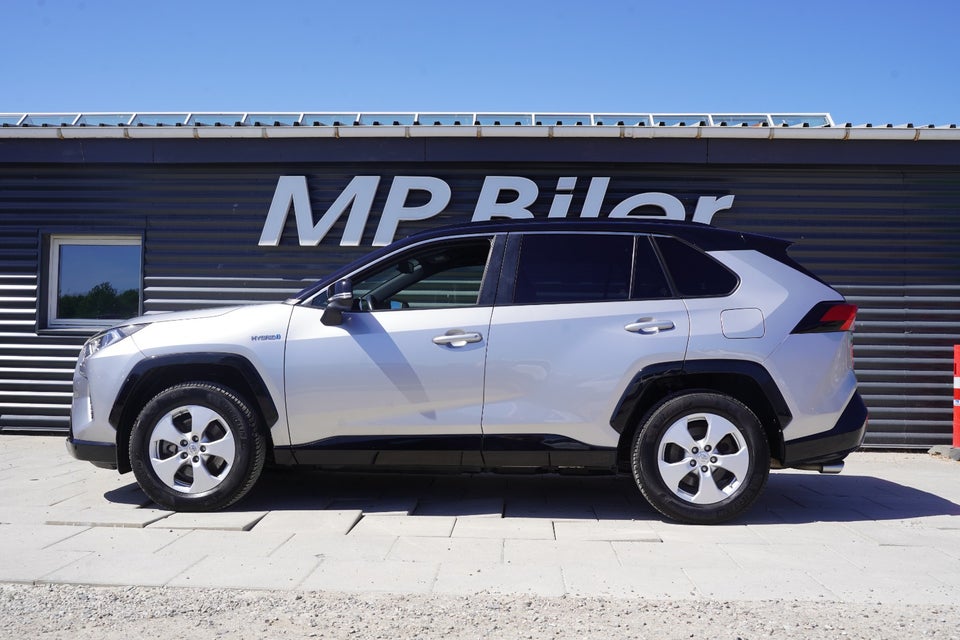 Toyota RAV4 2,5 Hybrid H3 Style MDS 5d