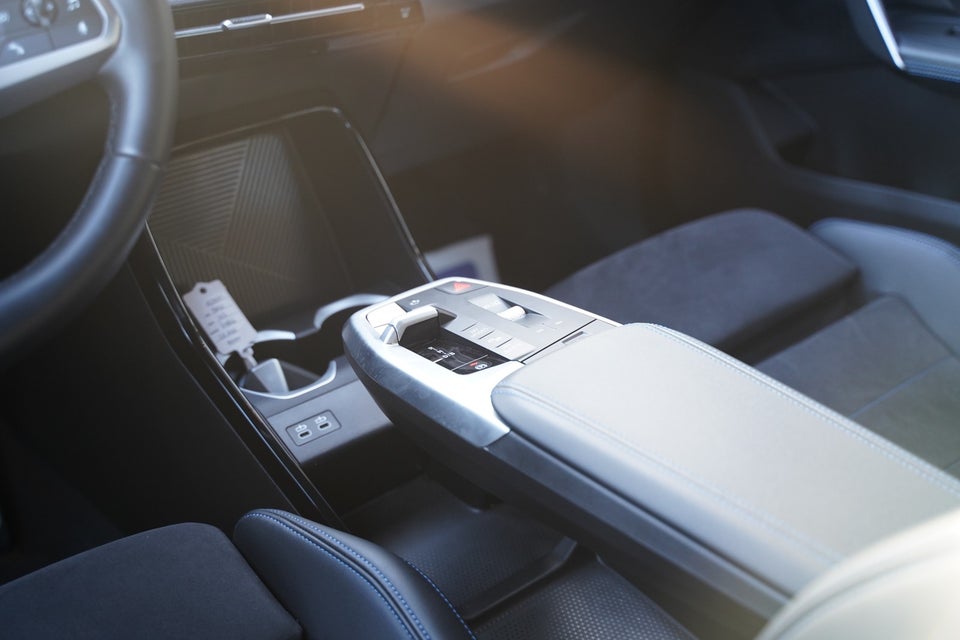 BMW iX2 eDrive20 M-Sport 5d