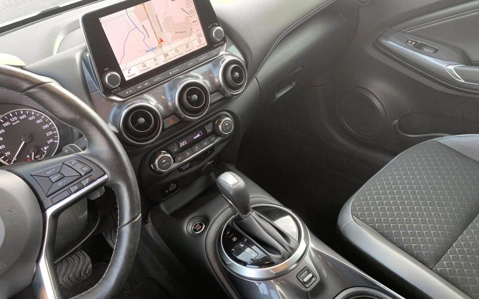 Nissan Juke 1,0 Dig-T 114 N-Connecta DCT 5d