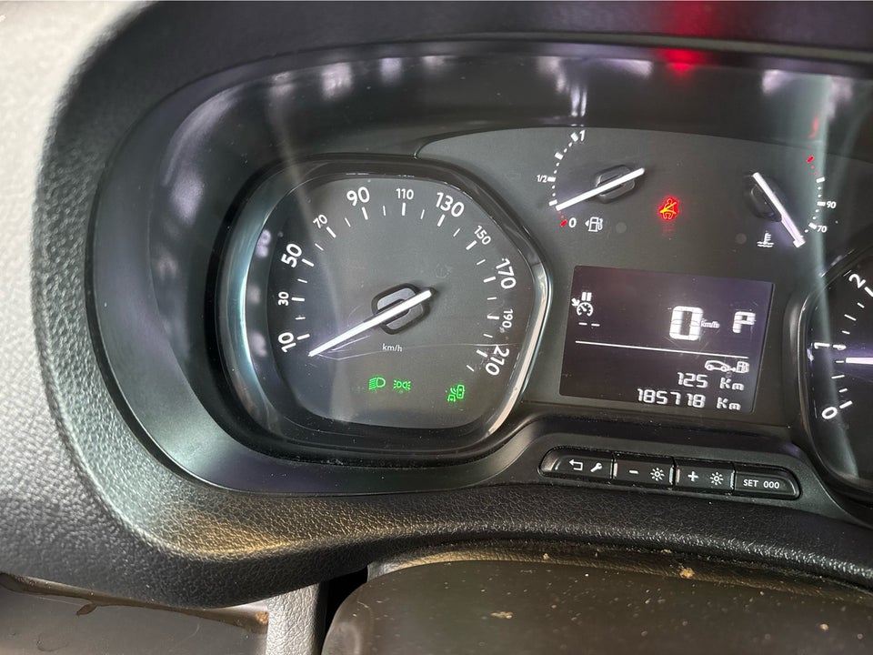 Peugeot Expert 2,0 BlueHDi 177 L3 Premium EAT8 Van