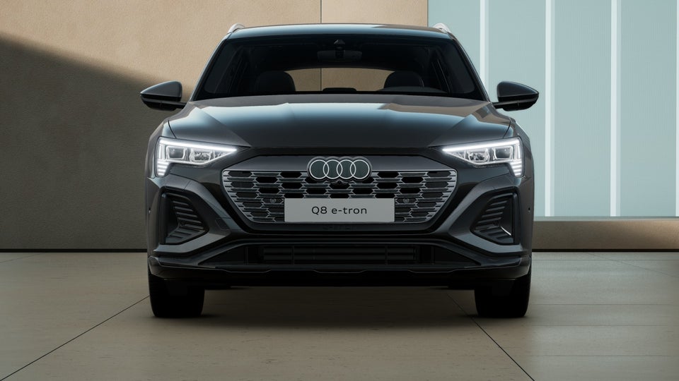 Audi Q8 e-tron 50 S-line quattro 5d