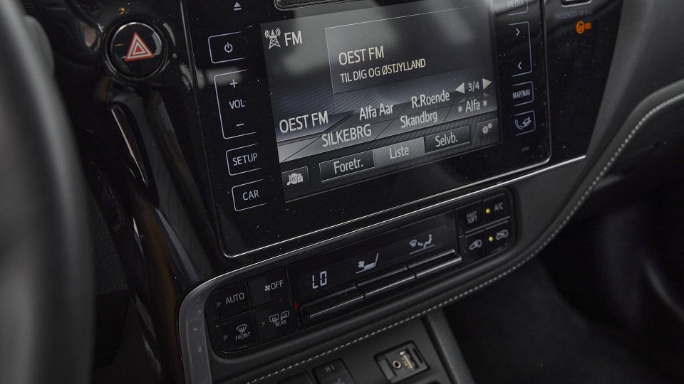 Toyota Auris 1,8 Hybrid H2 Comfort Touring Sports CVT 5d
