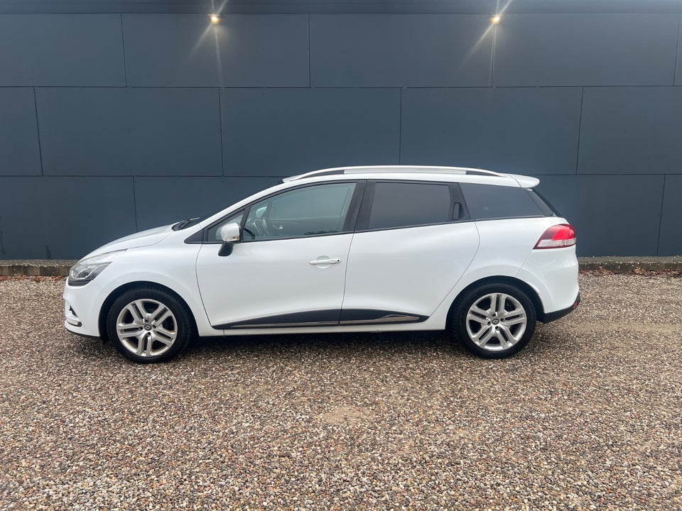 Renault Clio IV 1,5 dCi 90 Limited Sport Tourer Van 5d