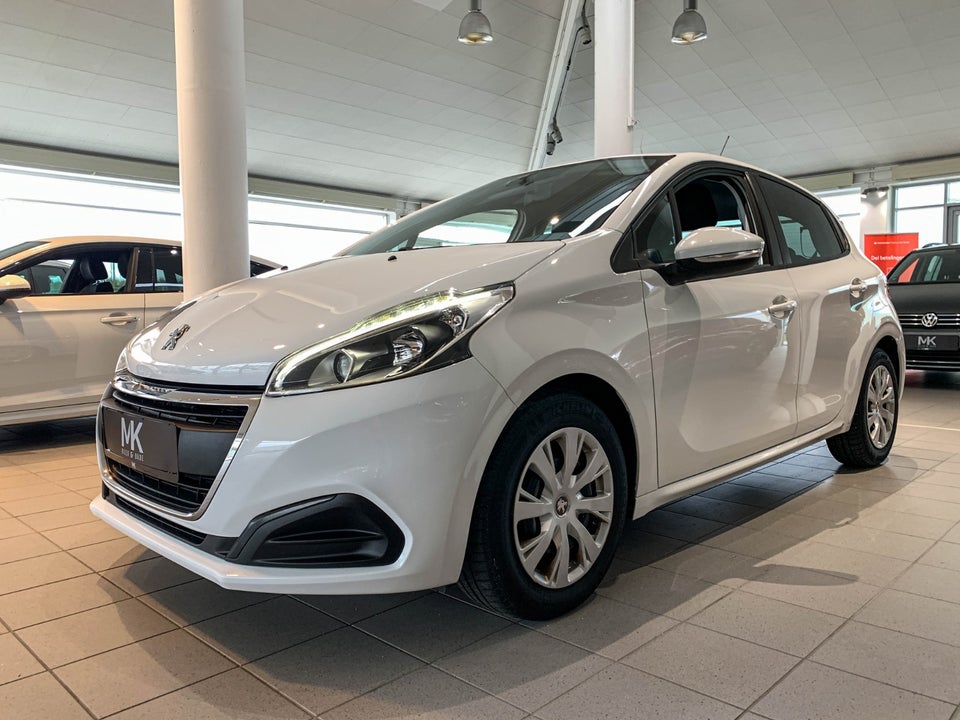 Peugeot 208 1,6 BlueHDi 100 Active 5d